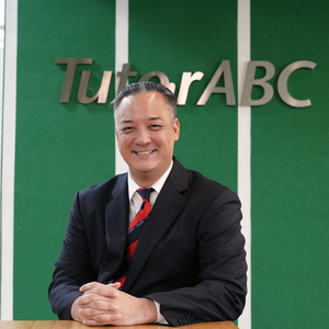 Sam Yang (CEO and Co-Chairman of Tutorabc)